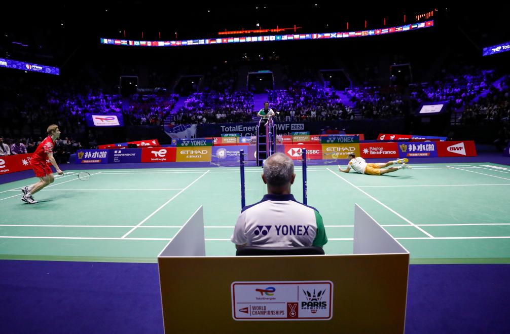 晋级世界斯 晋级世界斯