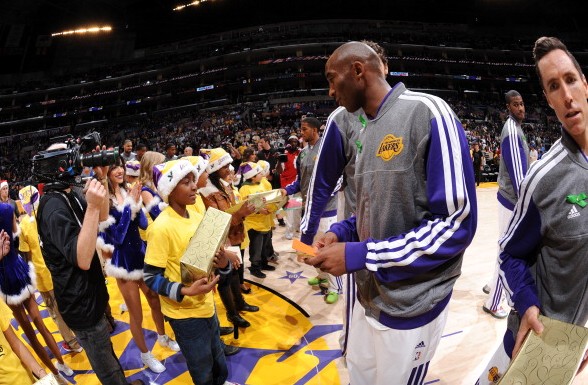 展现强劲实 展现强劲实